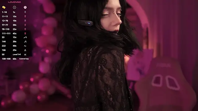 Snapshot of miuri_miy chatting on 13, 2, 2026 miuri miy online show from 13, 2, 2026