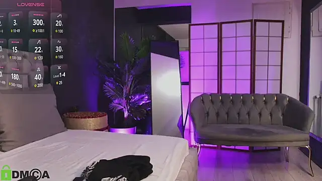 ClaraShine online show from 2, 3, 2025