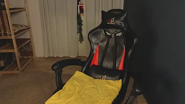 too sexxxy online show from 12, 3, 2026