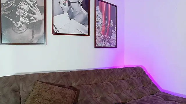 Snapshot of loretahorny chatting on 9, 2, 2026 loretahorny online show from 9, 2, 2026