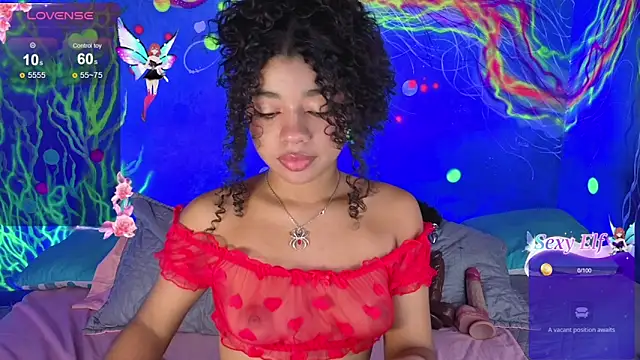 lucie petite online show from 23, 3, 2026