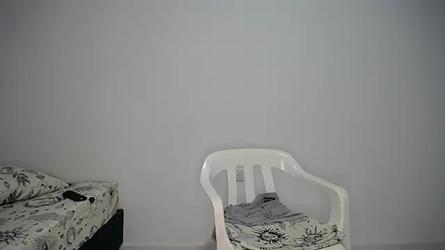 Snapshot of lana_roman chatting on 18, 9, 2025 lana roman online show from 18, 9, 2025