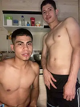 Dannytwinksxxx online show from 5, 4, 2026