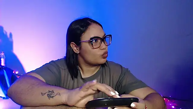 Snapshot of sweetlatin01 chatting on 3, 2, 2025 sweetlatin01 online show from 3, 2, 2025