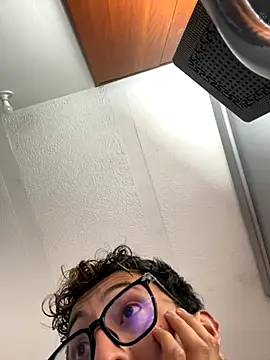 darkdesire 01 online show from 15, 9, 2025