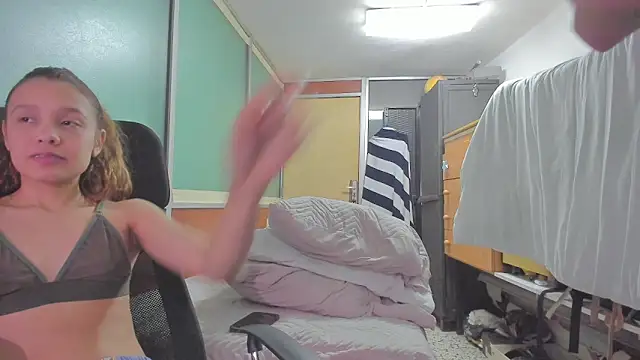 RagnarLothbrokXX online show from 18, 3, 2025