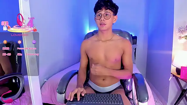 Snapshot of Dawn16_ chatting on 29, 11, 2025 Dawn16 online show from 29, 11, 2025