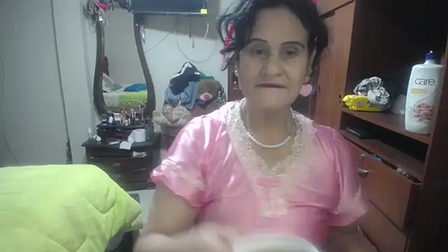 jazmin mature  online show from 16, 12, 2025