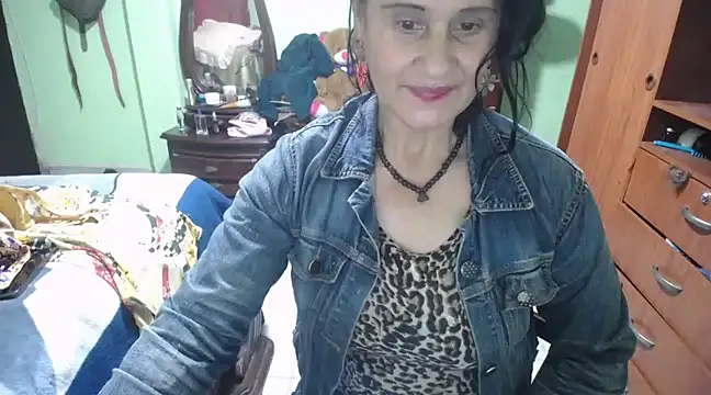 jazmin mature  online show from 19, 3, 2025