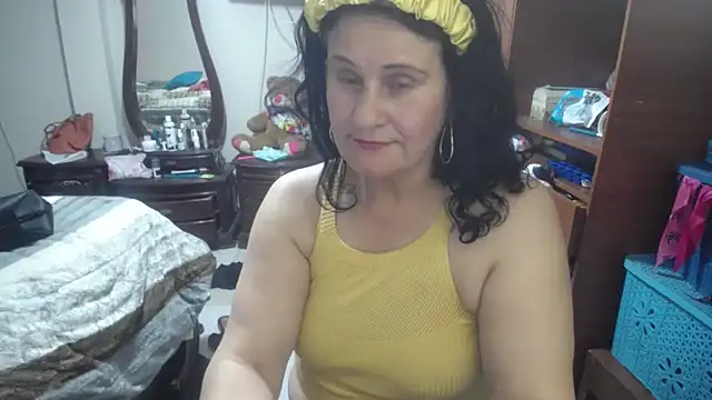 jazmin mature  online show from 1, 3, 2026