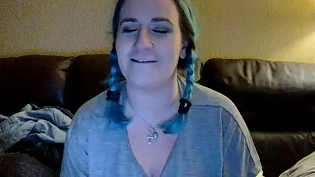 StonerPrincessGenie online show from 4, 2, 2025