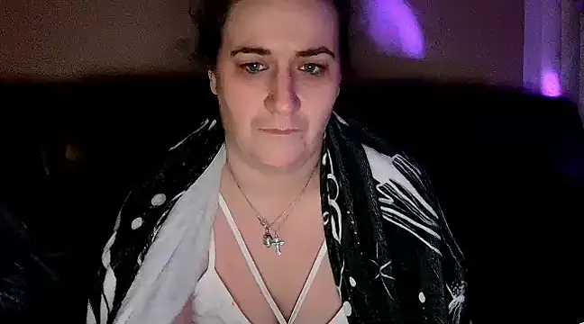 StonerPrincessGenie online show from 1, 2, 2025