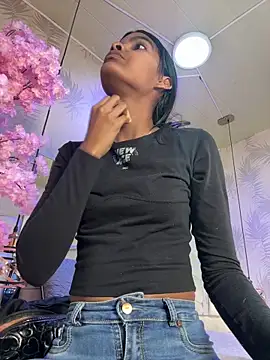 BriannaRoses online show from 12, 4, 2026