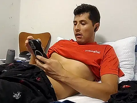 Snapshot of PerroDemonioHot chatting on 11, 9, 2025 PerroDemonioHot online show from 11, 9, 2025