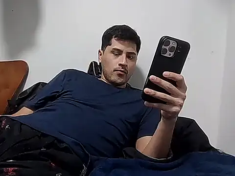 Snapshot of PerroDemonioHot chatting on 7, 2, 2026 PerroDemonioHot online show from 7, 2, 2026