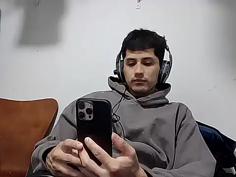 Snapshot of PerroDemonioHot chatting on 19, 1, 2026 PerroDemonioHot online show from 19, 1, 2026