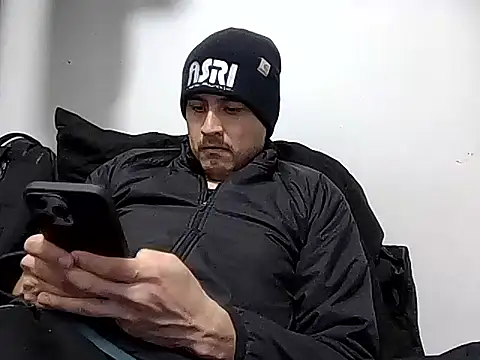 Snapshot of PerroDemonioHot chatting on 12, 2, 2026 PerroDemonioHot online show from 12, 2, 2026