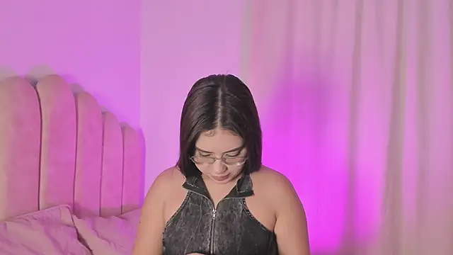 Marianagarcia01 online show from 20, 2, 2026