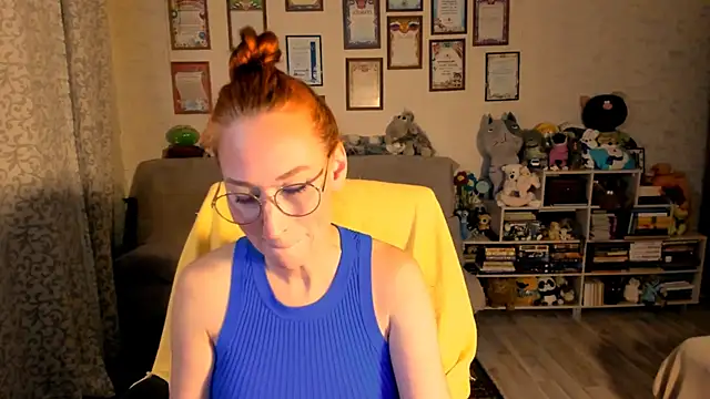 Snapshot of red_rocco chatting on 12, 10, 2025 red rocco online show from 12, 10, 2025