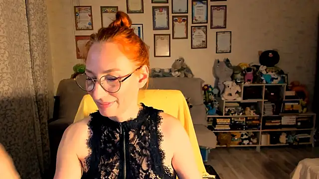 Snapshot of red_rocco chatting on 7, 10, 2025 red rocco online show from 7, 10, 2025