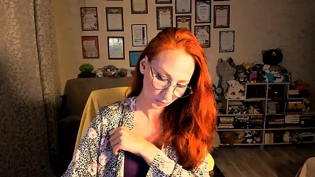 Snapshot of red_rocco chatting on 17, 10, 2025 red rocco online show from 17, 10, 2025