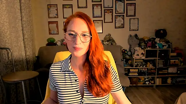 Snapshot of red_rocco chatting on 16, 10, 2025 red rocco online show from 16, 10, 2025