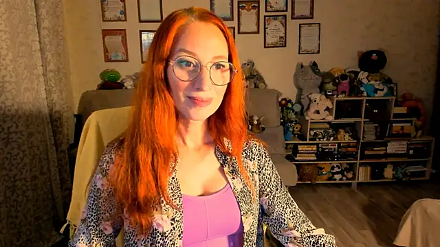 Snapshot of red_rocco chatting on 5, 10, 2025 red rocco online show from 5, 10, 2025