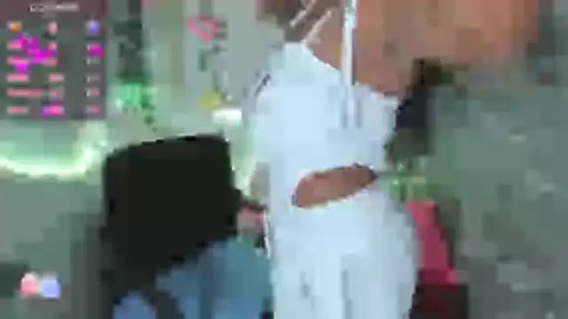 naty jhonsom  online show from 4, 12, 2025