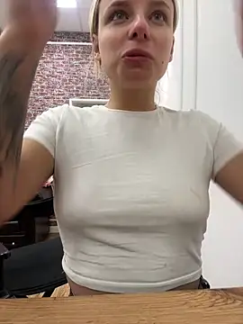 LanaSparks online show from 19, 10, 2025