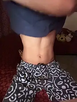 hot hunk boy online show from 17, 5, 2026