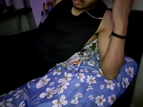 hot hunk boy online show from 24, 10, 2025