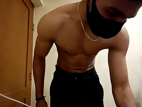 hot hunk boy online show from 10, 2, 2025