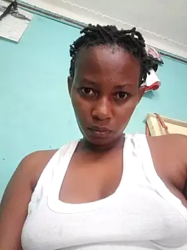 Snapshot of hungrydog18 chatting on 28, 11, 2025 hungrydog18 online show from 28, 11, 2025