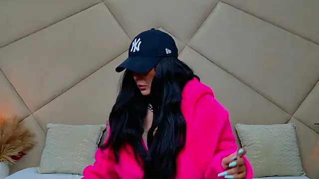 Snapshot of ChloeFrost chatting on 12, 10, 2025 ChloeFrost online show from 12, 10, 2025