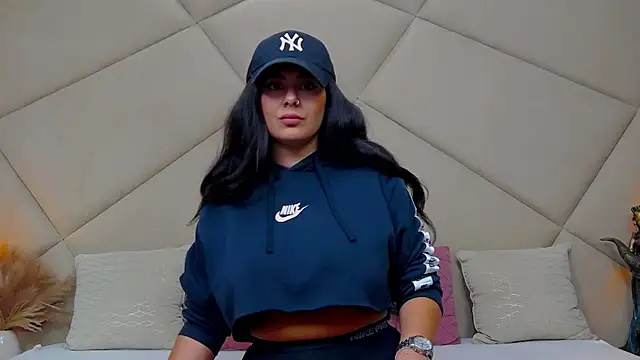 Snapshot of ChloeFrost chatting on 20, 9, 2025 ChloeFrost online show from 20, 9, 2025