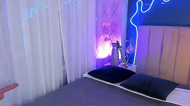 JeanneSabatier online show from 22, 12, 2025