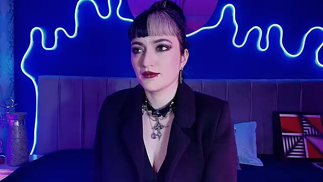JeanneSabatier online show from 11, 6, 2026