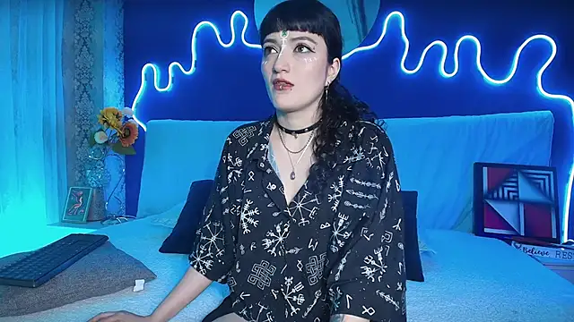 JeanneSabatier online show from 4, 4, 2026