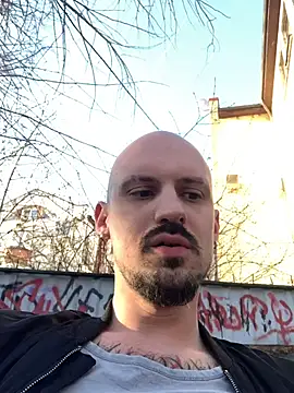 AssHunter4k online show from 1, 4, 2026