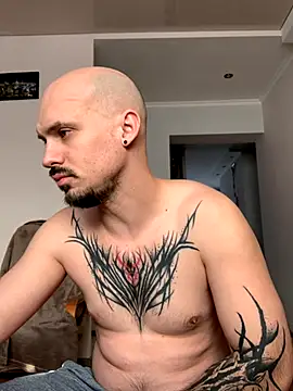 AssHunter4k online show from 20, 11, 2025