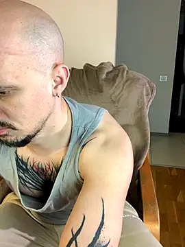 AssHunter4k online show from 14, 11, 2025