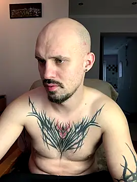 AssHunter4k online show from 17, 12, 2025