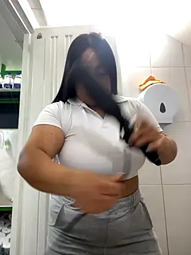 Miia Jazmin online show from 28, 9, 2025