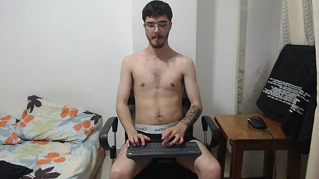 Aleex Miller online show from 6, 11, 2025