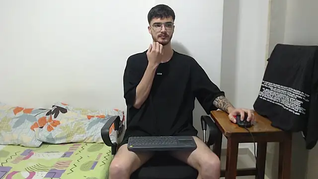 Aleex Miller online show from 17, 11, 2025