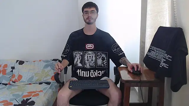 Aleex Miller online show from 6, 11, 2025