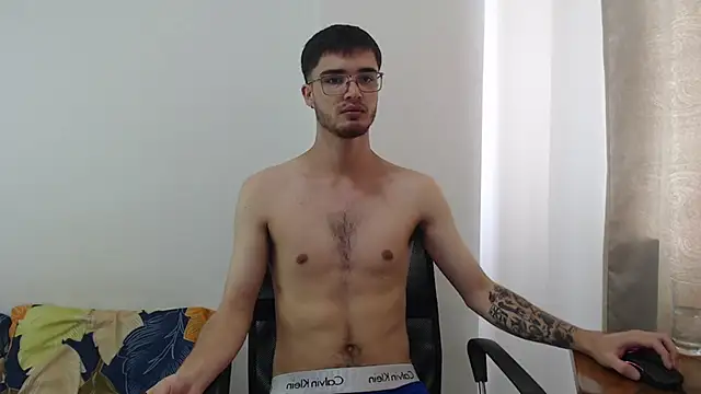 Aleex Miller online show from 3, 10, 2025