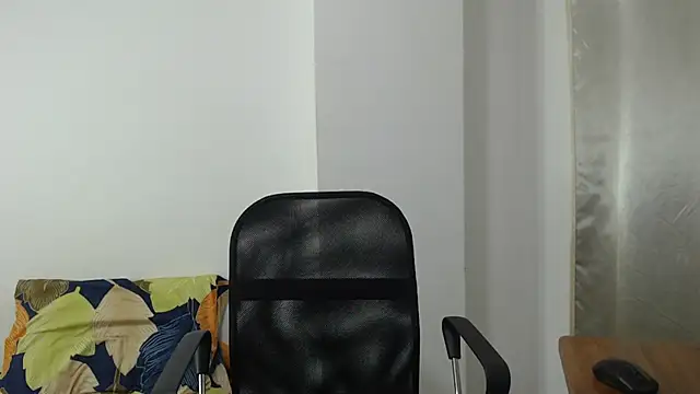 Aleex Miller online show from 4, 10, 2025