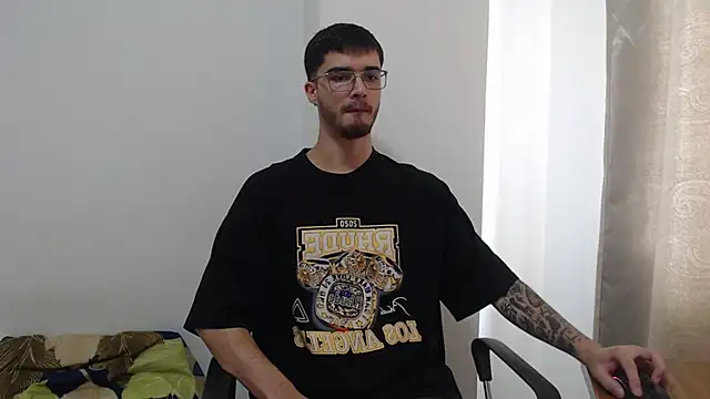 Aleex Miller online show from 7, 10, 2025