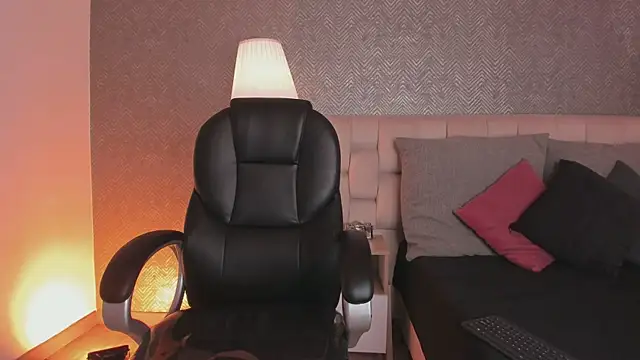 ah mara  online show from 11, 4, 2026